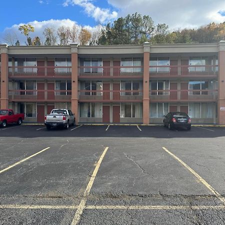Oyo Hotel Harriman Near I-40 المظهر الخارجي الصورة