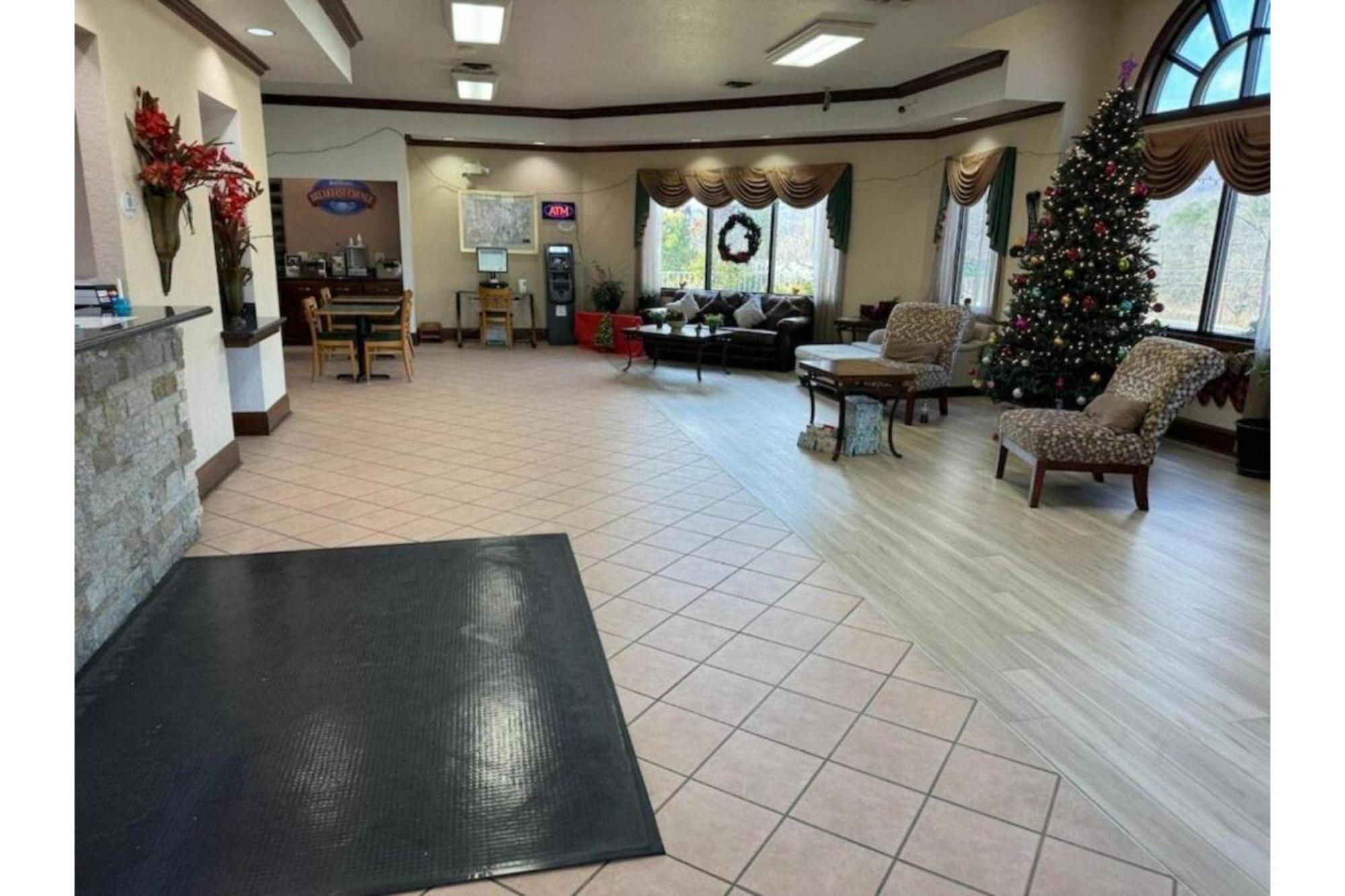 Oyo Hotel Harriman Near I-40 المظهر الخارجي الصورة