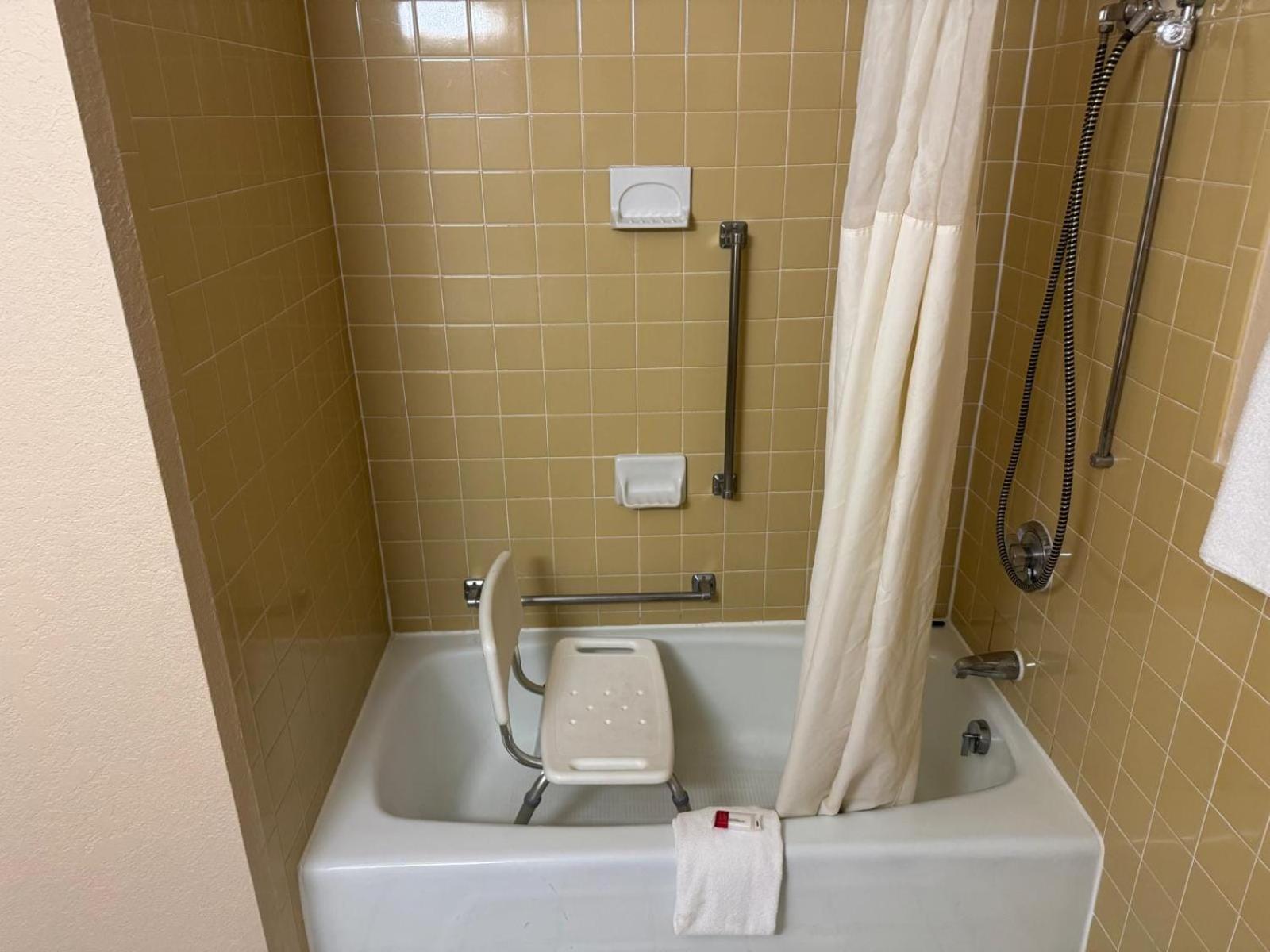 Oyo Hotel Harriman Near I-40 المظهر الخارجي الصورة